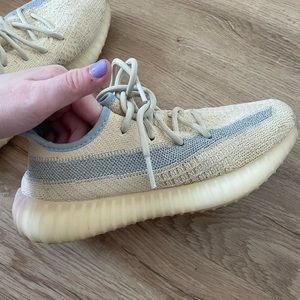 Yeezy 350 V2 Linen